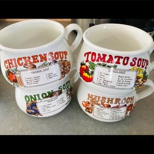 Set of 4 Campbell’s soup vintage recipe cups